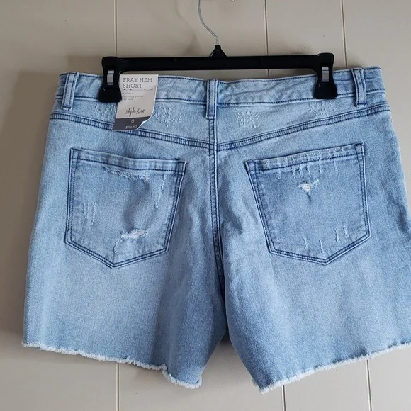 Style & Co Frayed Hem Shorts Mid Rise Slimming Pocket 8 - Picture 4 of 5